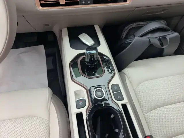 Geely ICON — Фото автомобиля 13