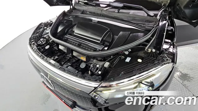 Mercedes-Benz EQS — Фото автомобиля 5