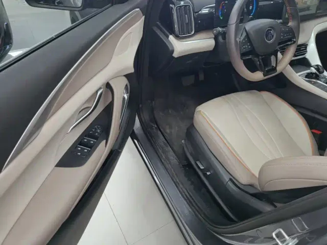 BYD Song Pro — Фото автомобиля 15