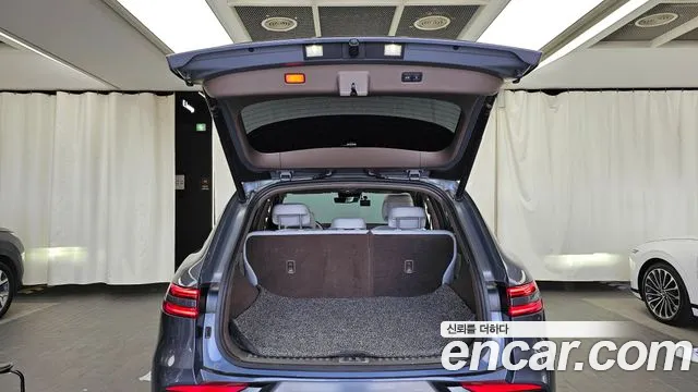 Genesis GV70 2.5T Бензин AWD — Фото автомобиля 20
