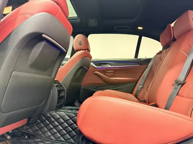 BMW 5 Series — Фото автомобиля 6