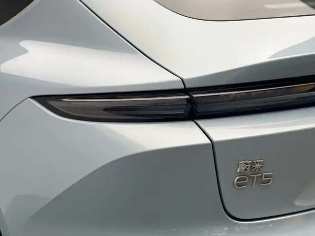 Nio ET5 — Фото автомобиля 17