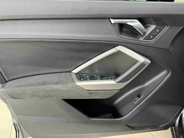 Audi Q3 — Фото автомобиля 8
