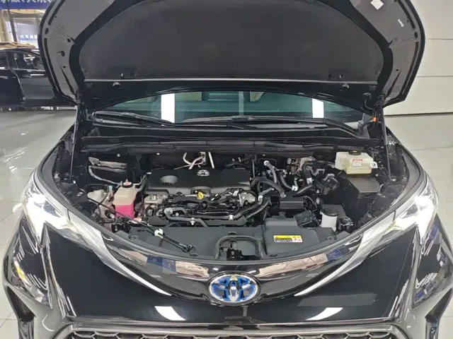 Toyota Granvia — Фото автомобиля 19