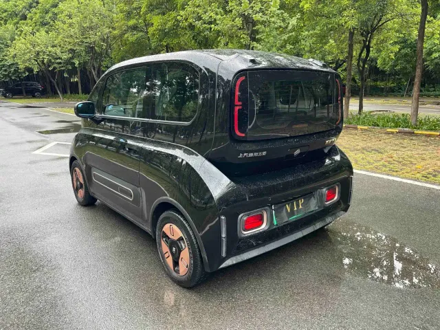 Baojun KiWi EV — Фото автомобиля 12