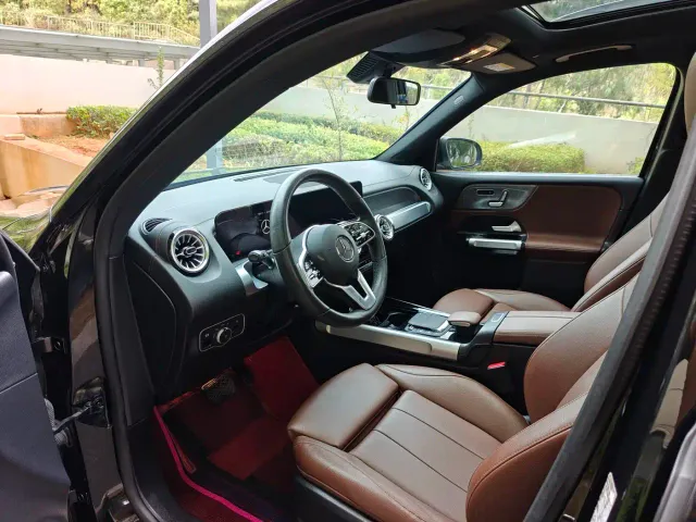 Mercedes-Benz GLB-Class — Фото автомобиля 7