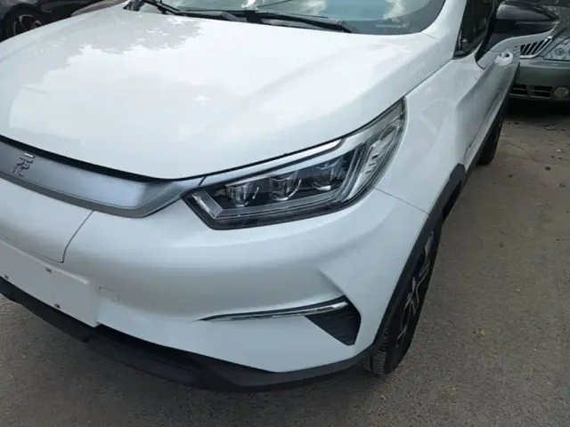 BYD Yuan Pro — Фото автомобиля 23
