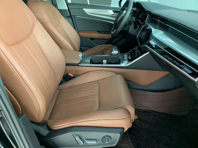 Audi A6L — Фото автомобиля 12