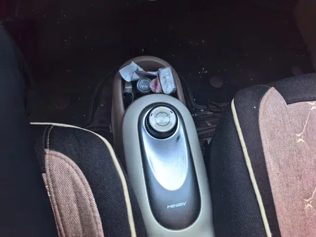 Wuling Hongguang Mini EV — Фото автомобиля 6