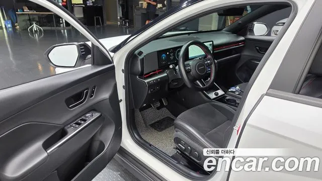Hyundai Kona Kona (SX2) Бензин 1.6 Turbo 4WD — Фото автомобиля 10
