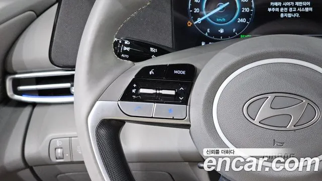Hyundai Avante CN7 — Фото автомобиля 23