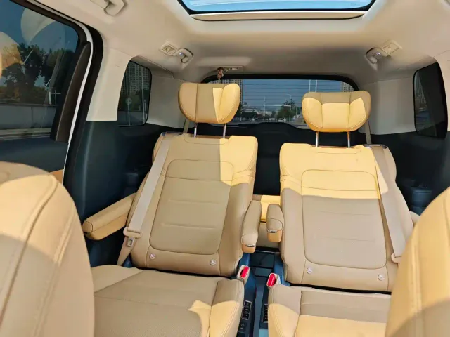 GAC Trumpchi E8 — Фото автомобиля 9