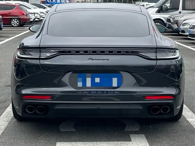 Porsche Panamera — Фото автомобиля 13