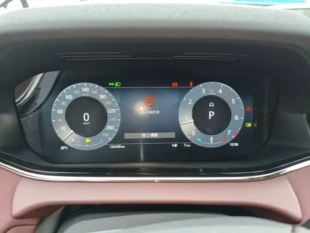 Land Rover Range Rover Evoque — Фото автомобиля 11