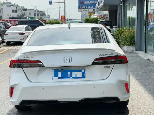 Honda Inspire — Фото автомобиля 8
