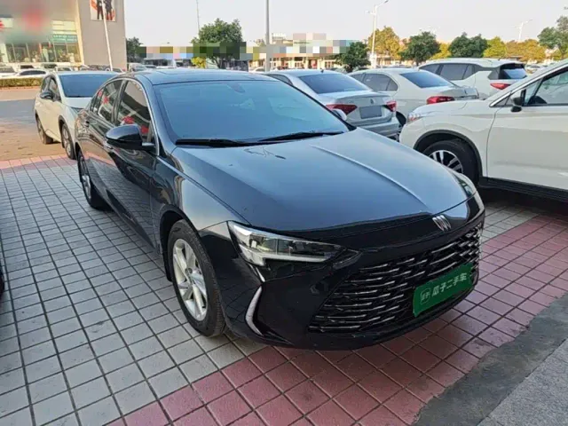Buick Regal — Фото автомобиля 3