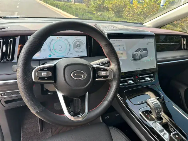 GAC Trumpchi M8 — Фото автомобиля 30