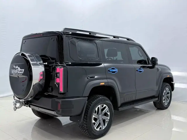 BAIC BJ40 — Фото автомобиля 12