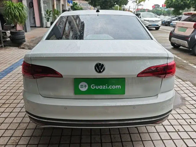 Volkswagen Bora 2025 200TSI DSG Joy Ride Navigation Edition — Фото автомобиля 5