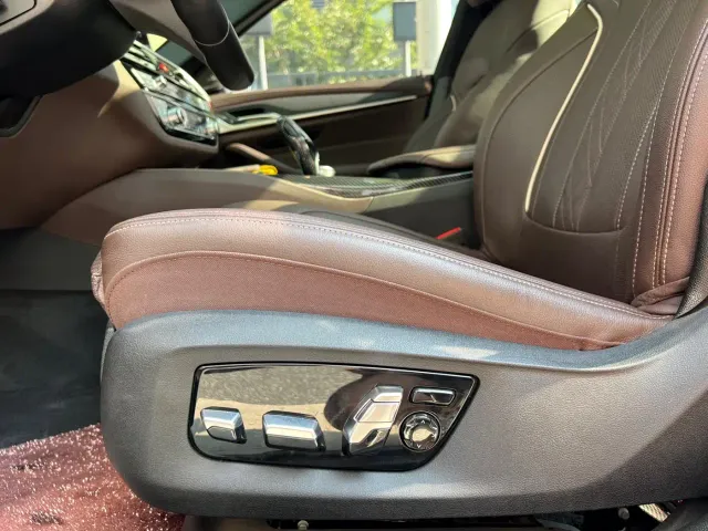 BMW 5 Series — Фото автомобиля 7