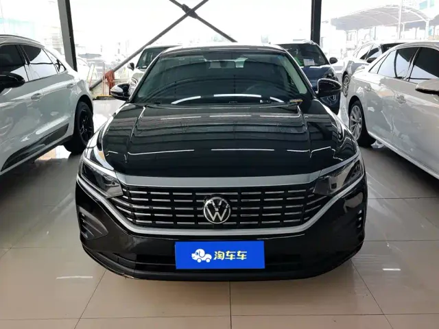 Volkswagen Passat — Фото автомобиля 2