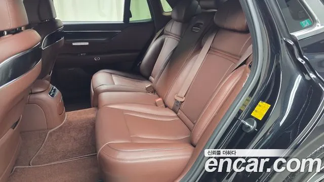 Genesis G90 RS4 — Фото автомобиля 16
