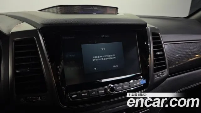 KG_Mobility_Ssangyong Rexton Новый Rexton Sport Khan Дизель 2.2 4WD — Фото автомобиля 30