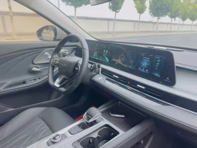 Chery Arrizo 8 — Фото автомобиля 3