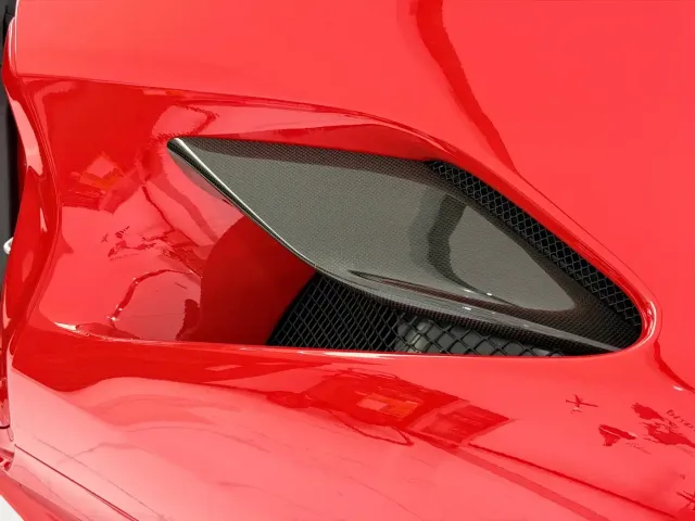 Ferrari F8 — Фото автомобиля 20