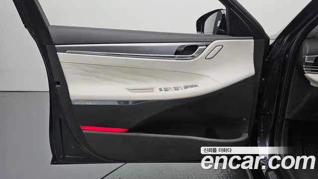 Hyundai Grandeur New — Фото автомобиля 13