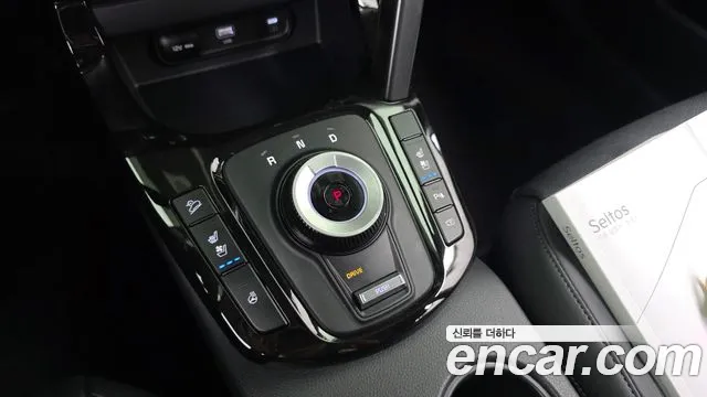 Kia Seltos New — Фото автомобиля 12
