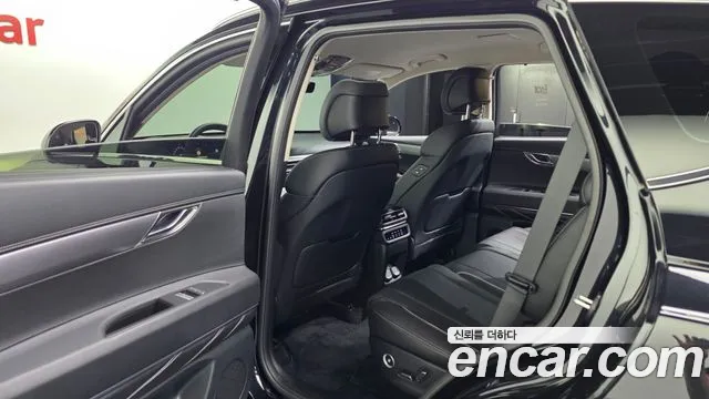 Genesis GV80 — Фото автомобиля 16