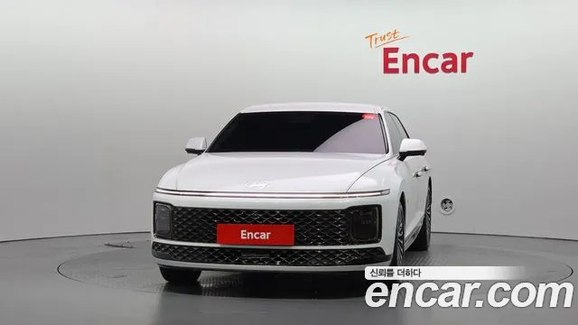 Hyundai Grandeur GN7 — Фото автомобиля 3