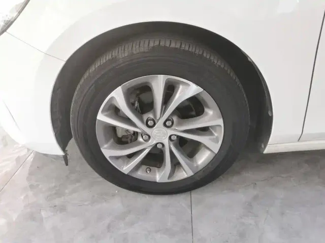 Buick Verano — Фото автомобиля 22