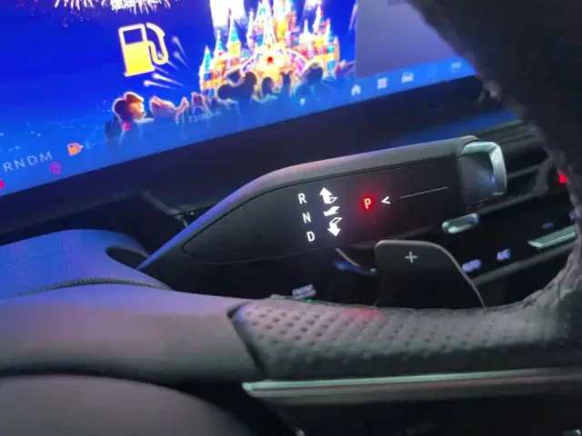 Buick LaCrosse — Фото автомобиля 16