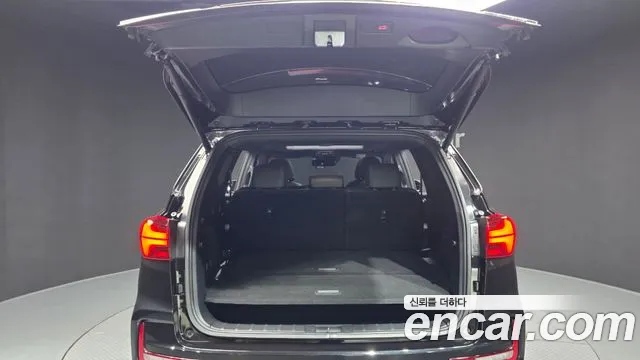 KG_Mobility_Ssangyong Rexton Rexton Arena Дизель 2.2 4WD — Фото автомобиля 19