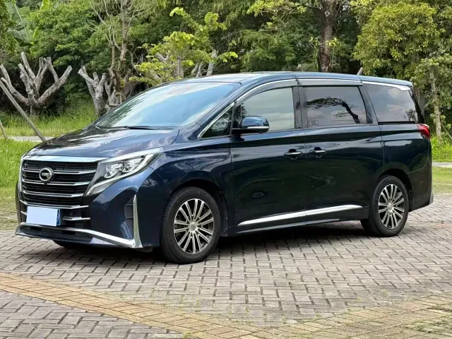 Фотография автомобиля — GAC Trumpchi M8