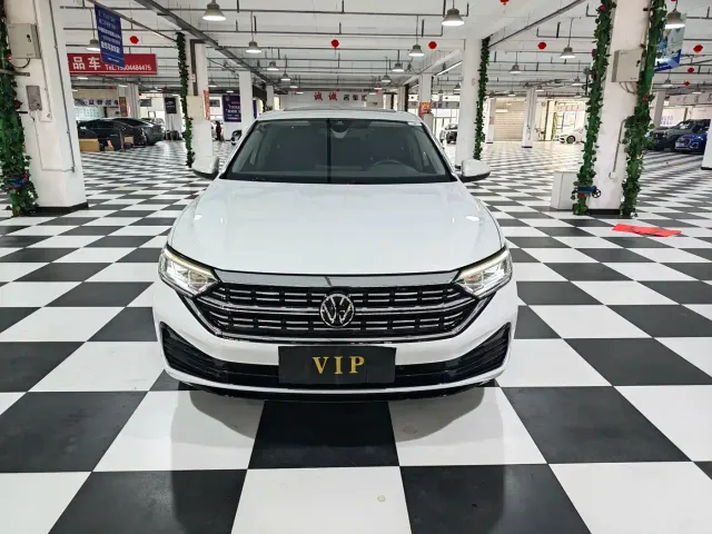 Volkswagen Sagitar — Фото автомобиля 2