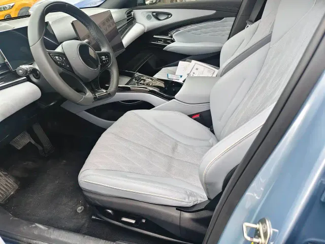 BYD Seal — Фото автомобиля 3
