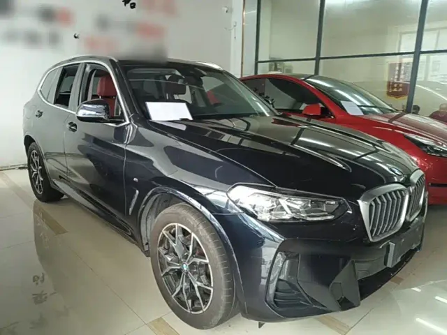 BMW X3 — Фото автомобиля 3