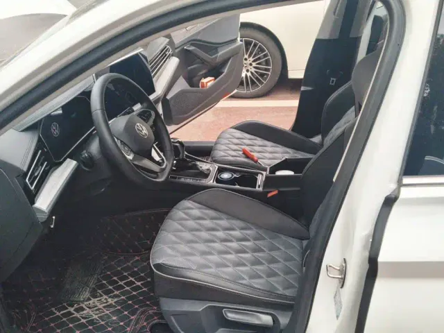 Volkswagen Sagitar — Фото автомобиля 16