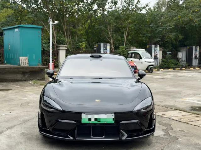 Xiaomi SU7 Ultra — Фото автомобиля 2