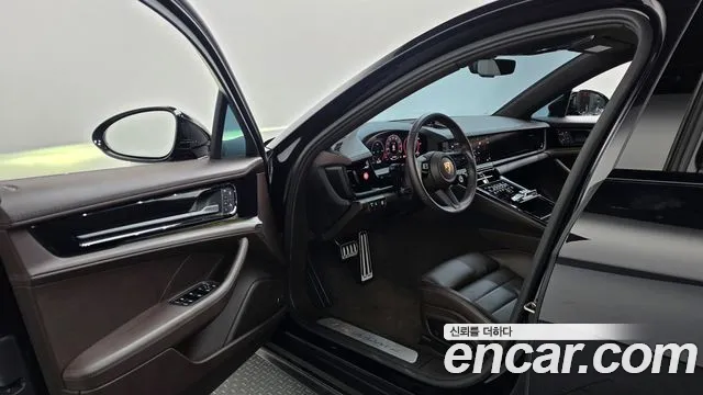 Porsche Panamera — Фото автомобиля 15