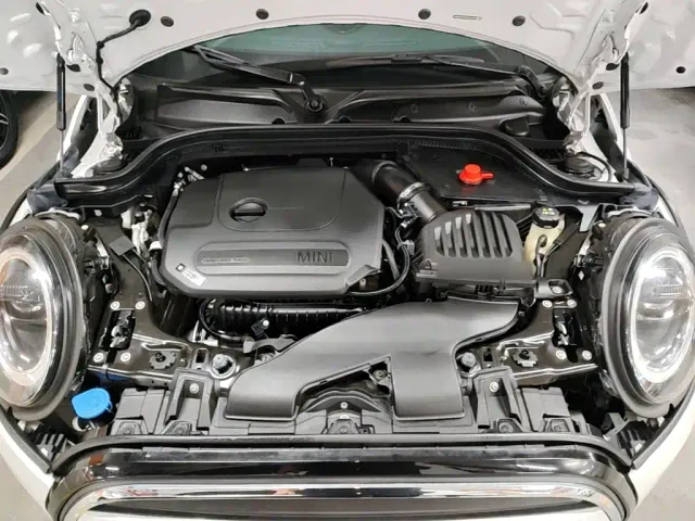 MINI Hatch — Фото автомобиля 24