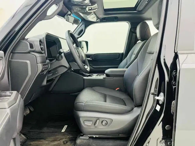 Toyota Prado — Фото автомобиля 7