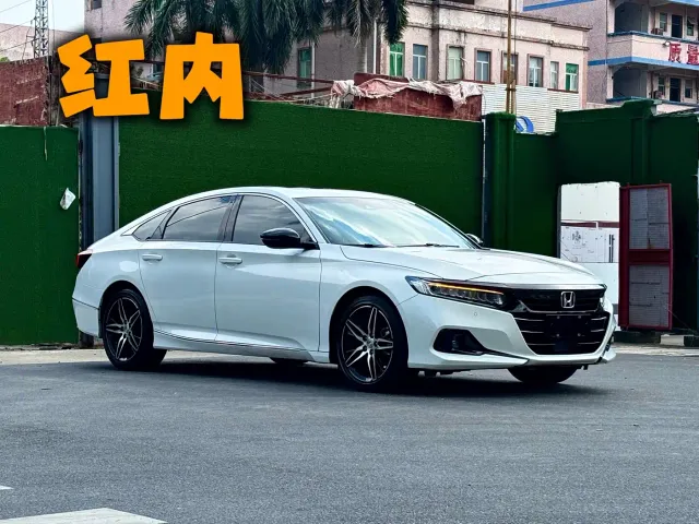 Honda Accord — Фото автомобиля 2