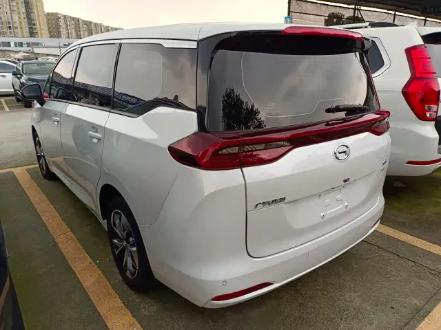 GAC Trumpchi M6 — Фото автомобиля 15