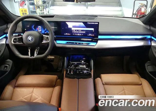 BMW 5-Series 5 серия (G60) — Фото автомобиля 7