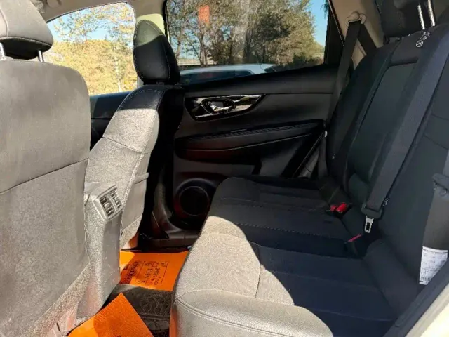 Nissan X-Trail — Фото автомобиля 4