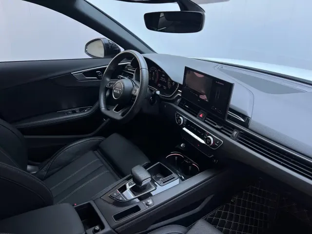 Audi A4L — Фото автомобиля 8